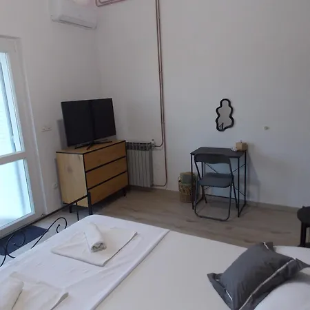 Cinpiko Appartamento Primošten